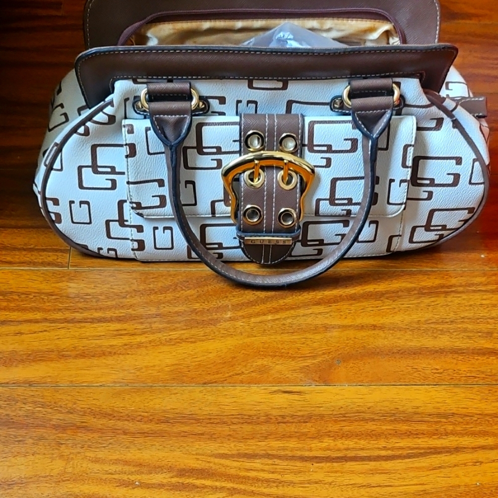 Vintage Brown and White Guess Leather Designer Handbag